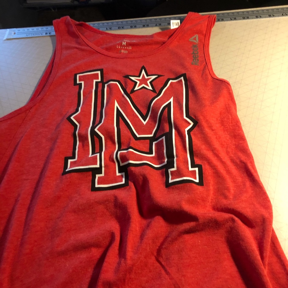 Les Mills tank